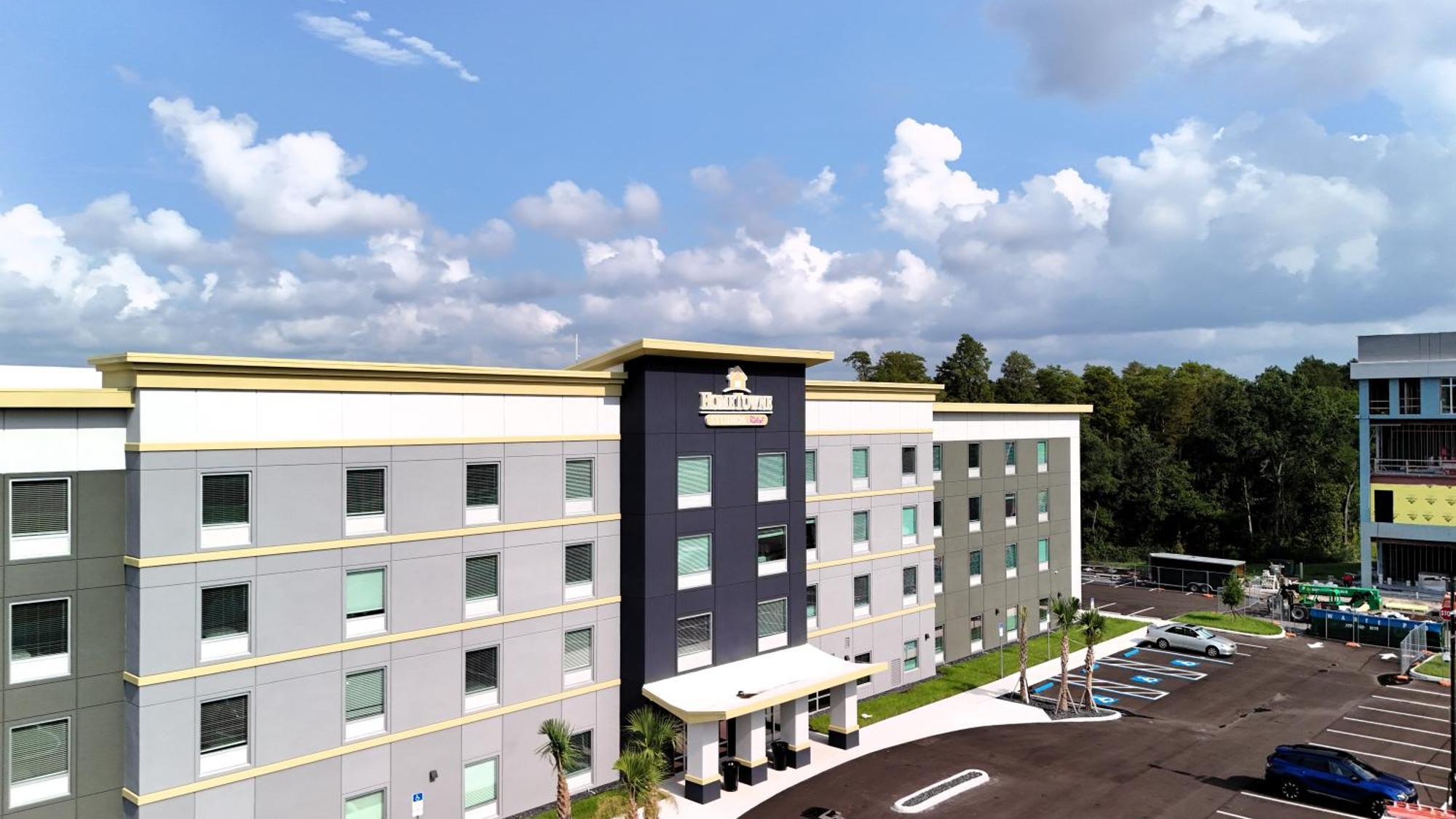Hometowne Studios By Red Roof Tampa - Airport West Chase Ngoại thất bức ảnh
